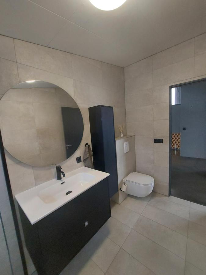 Skjalfandi Apartment Husavik Bagian luar foto